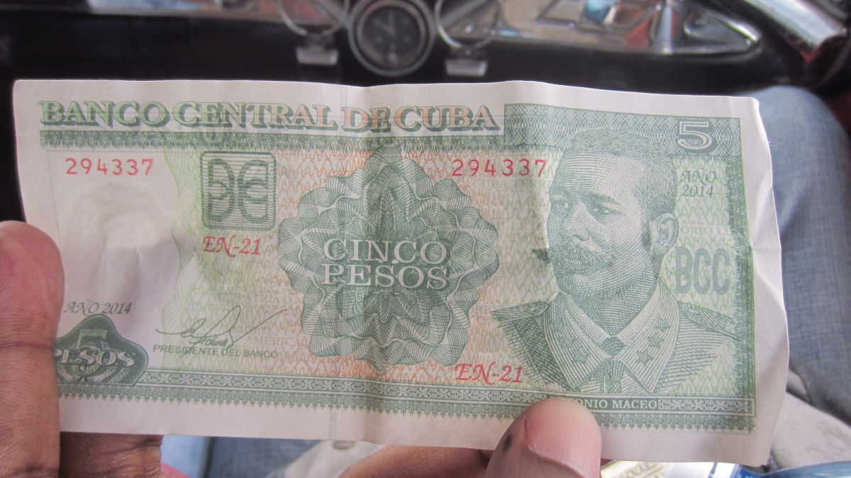 5 Pesos