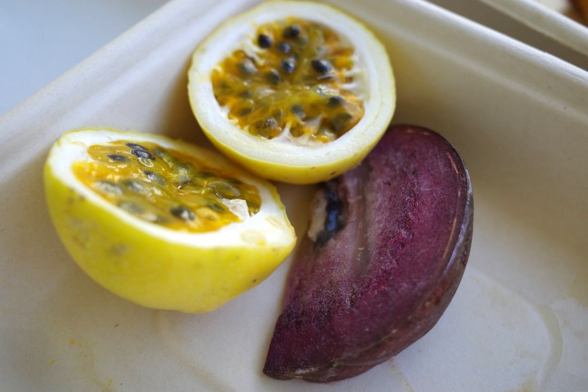 Passion fruit and star apple.